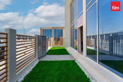 Adosado en Dubai, 3 dormitorios, 142.1 m², № 40998 - foto 20