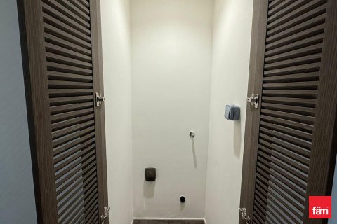 Снять в аренду квартиру в Бизнес-Бэе, Дубай: 2 спальни, 123.5м², № 92116 - фото 12