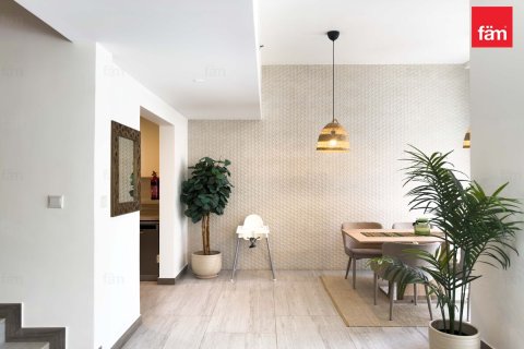 Appartement à Dubai, 2 chambres, 238.9 m², № 92095 - photo 5