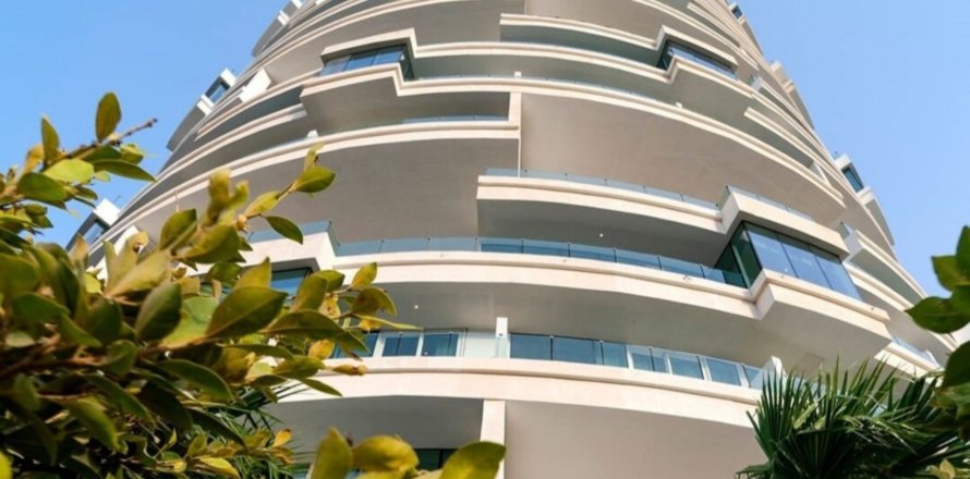 Hotel Apartment in Jumeirah Village Circle, Dubai studio, 45 sq.m. № 48498