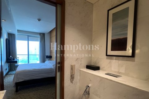 Снять в аренду квартиру в The Address Dubai Mall, Даунтаун Дубай (Даунтаун Бурдж Дубай), Дубай: 1 спальня, 80.17528900м², № 63526 - фото 4