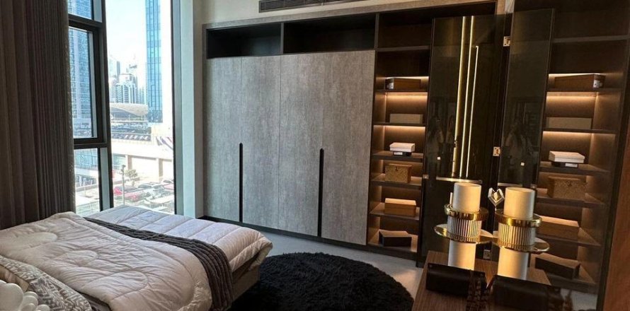 Квартира в Дубае, 1 спальня, 75м², № 17427