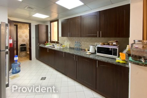 Apartment in Dubai Festival City, Dubai 2 bedrooms № 3048 - photo 16