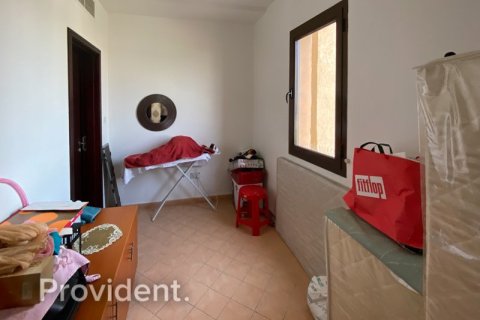 Apartment in Dubai Festival City, Dubai 2 bedrooms № 3048 - photo 18