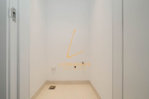 Снять в аренду квартиру в La Mer, Джумейра, Дубай: 2 спальни, 129м², № 100578 - фото 17