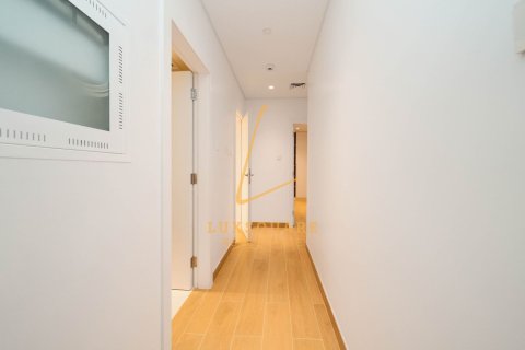 Снять в аренду квартиру в La Mer, Джумейра, Дубай: 2 спальни, 129м², № 100578 - фото 12