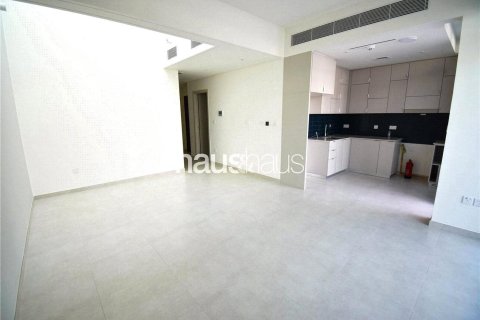 Villa in Arabian Ranches 3, Dubai 3 bedrooms, 205 sq.m. № 43898 - photo 2