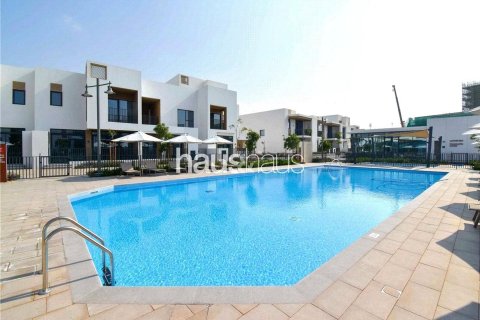 Villa in Arabian Ranches 3, Dubai 3 bedrooms, 205 sq.m. № 43898 - photo 4