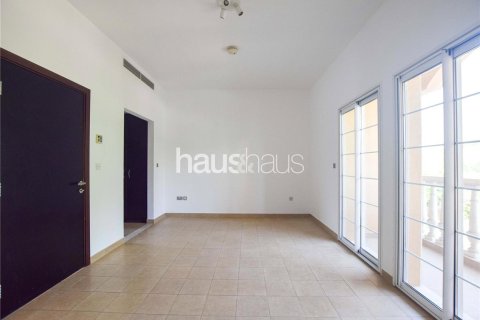 Adosado en Jumeirah Village Triangle, Dubai, 1 dormitorio, 152 m², № 43900 - foto 7