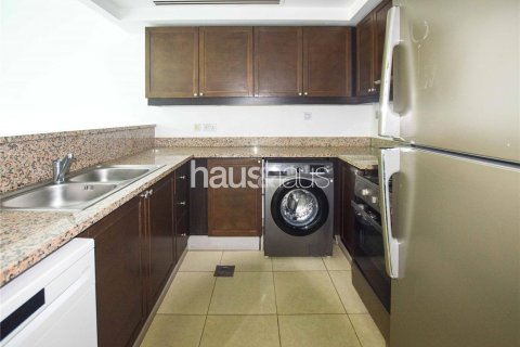 Adosado en Jumeirah Village Triangle, Dubai, 1 dormitorio, 152 m², № 43900 - foto 2