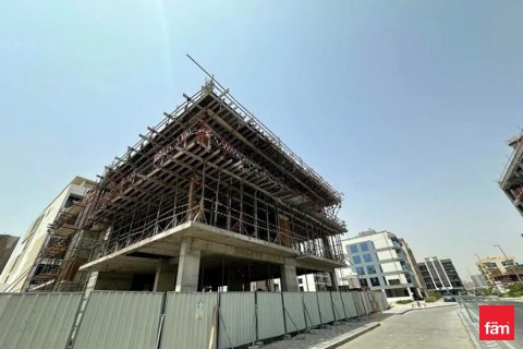 Building in Wadi Al Safa 2, Dubai 750 sq.m. № 49366 - photo 3