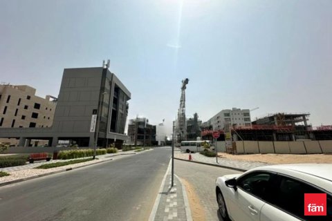 Building in Wadi Al Safa 2, Dubai 750 sq.m. № 49366 - photo 5