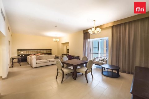 Apartment in Dubai Marina, Dubai 1 bedroom, 91.9 sq.m. № 49368 - photo 1