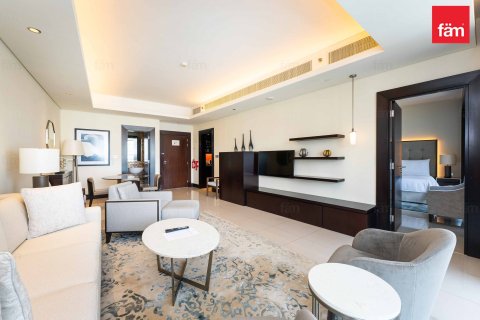 Apartment in Downtown Dubai (Downtown Burj Dubai), Dubai 1 bedroom, 86.9 sq.m. № 40297 - photo 2