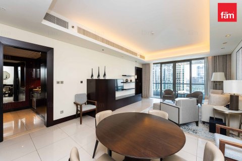 Apartment in Downtown Dubai (Downtown Burj Dubai), Dubai 1 bedroom, 86.9 sq.m. № 40297 - photo 3