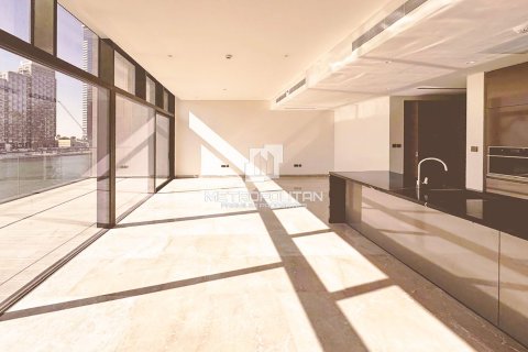 Duplex à Business Bay, Dubai, 3 chambres, 209 m², № 73997 - photo 1