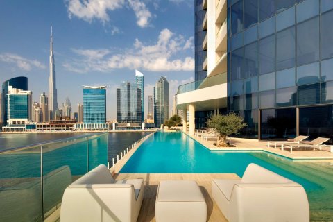 Ático en Business Bay, Dubai, 5 dormitorios, 1002 m², № 62800 - foto 3