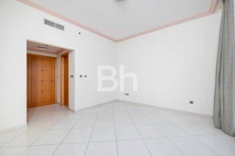 Apartment in Dubai Marina, Dubai 2 bedrooms, 169 sq.m. № 56580 - photo 15