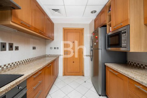 Apartment in Dubai Marina, Dubai 2 bedrooms, 169 sq.m. № 56580 - photo 14