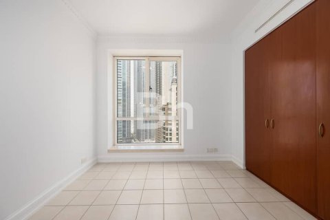 Apartment in Dubai Marina, Dubai 3 bedrooms, 218 sq.m. № 56578 - photo 6