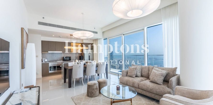 Apartment in Dubai Harbour, Dubai 3 bedrooms, 181.811 sq.m. № 97941