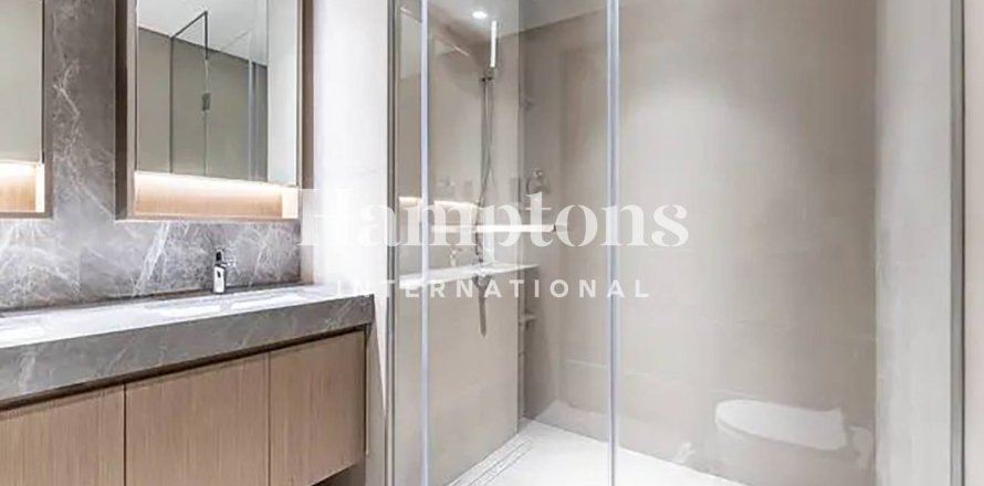 Apartment in Dubai Harbour, Dubai 2 bedrooms, 128.31 sq.m. № 97940