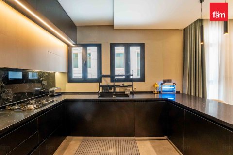 Adosado en Wadi Al Safa 2, Dubai, 5 dormitorios, 206.3 m², № 50715 - foto 14