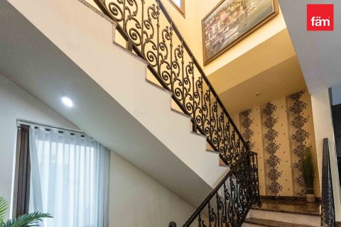 Adosado en Wadi Al Safa 2, Dubai, 5 dormitorios, 206.3 m², № 50715 - foto 5