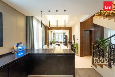 Adosado en Wadi Al Safa 2, Dubai, 5 dormitorios, 206.3 m², № 50715 - foto 29