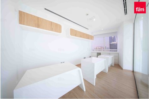 Oficina en Business Bay, Dubai, 61.7 m², № 50704 - foto 9