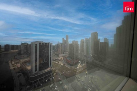 Oficina en Business Bay, Dubai, 61.7 m², № 50704 - foto 11
