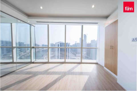 Oficina en Business Bay, Dubai, 61.7 m², № 50704 - foto 6