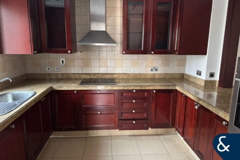 Appartement à Old Town, Dubai, 2 chambres, 132 m², № 98940 - photo 2