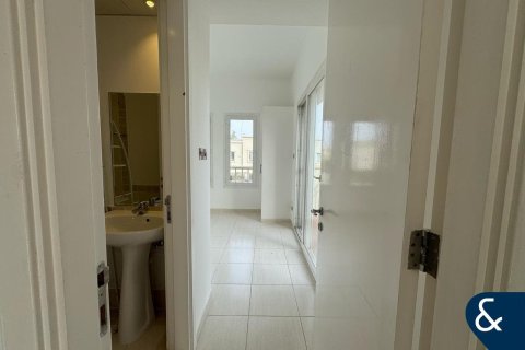 Снять в аренду виллу в Springs 14, The Springs, Дубай: 2 спальни, 164м², № 98939 - фото 18