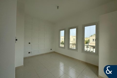 Снять в аренду виллу в Springs 14, The Springs, Дубай: 2 спальни, 164м², № 98939 - фото 12