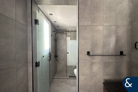 Снять в аренду виллу в Springs 11, The Springs, Дубай: 3 спальни, 228м², № 98943 - фото 9