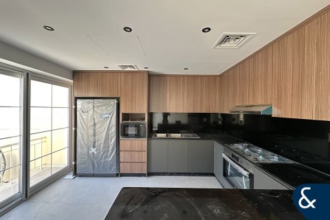 Снять в аренду виллу в Springs 11, The Springs, Дубай: 3 спальни, 228м², № 98943 - фото 3