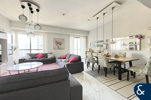 Снять в аренду квартиру в Джумейра Бич Резиденс, Дубай: 2 спальни, 131м², № 98938 - фото 11