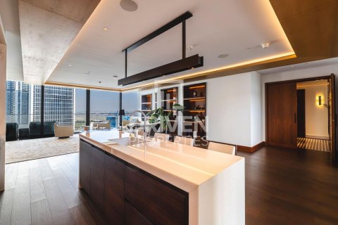 Apartment in Dorchester Collection Dubai, Business Bay, Dubai 4 bedrooms, 579.16 sq.m. № 136041 - photo 12