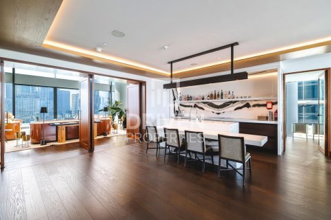 Apartment in Dorchester Collection Dubai, Business Bay, Dubai 4 bedrooms, 579.16 sq.m. № 136041 - photo 11
