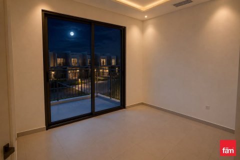 Villa in Dubai 4 bedrooms, 258.7 sq.m. № 114127 - photo 6