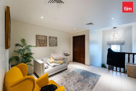 Villa in Wadi Al Safa 2, Dubai 5 bedrooms, 490 sq.m. № 111688 - photo 3