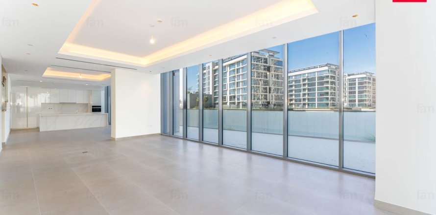 Apartment in Dubai 4 bedrooms, 466.4 sq.m. № 111700