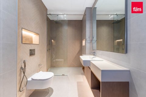 Apartment in Dubai 4 bedrooms, 466.4 sq.m. № 111700 - photo 13