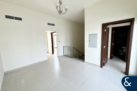 Купить таунхаус в District 11, Мохаммед Бин Рашид Сити, Дубай: 4 спальни, 252м², № 74547 - фото 21