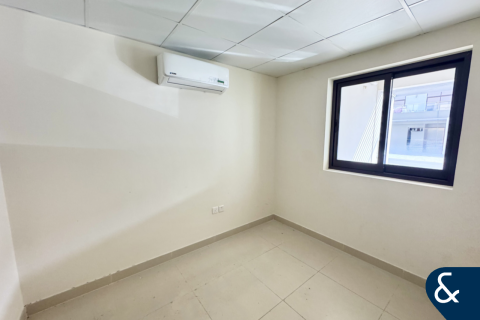 Купить таунхаус в District 11, Мохаммед Бин Рашид Сити, Дубай: 4 спальни, 252м², № 74547 - фото 16