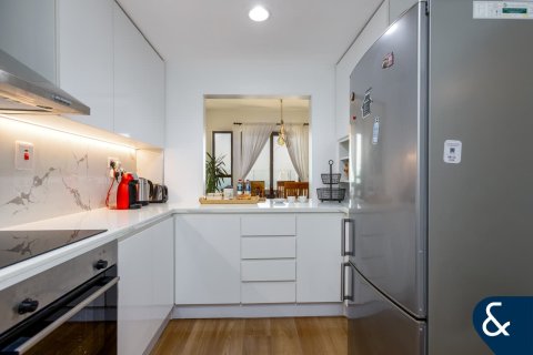 Купить квартиру в Shams, Джумейра Бич Резиденс, Дубай: 2 спальни, 141м², № 74480 - фото 14