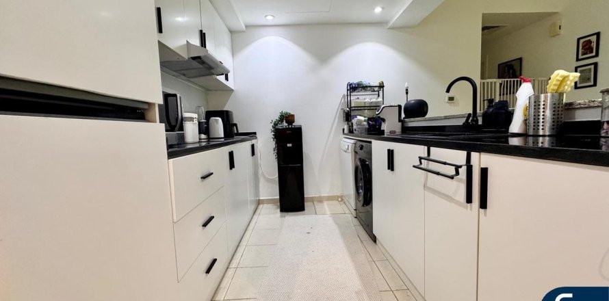 Квартира в Al Ghozlan, Greens, Дубай, 2 спальни, 101м², № 74554