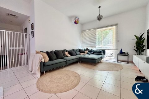 Купить квартиру в Al Ghozlan, Greens, Дубай: 2 спальни, 101м², № 74554 - фото 3