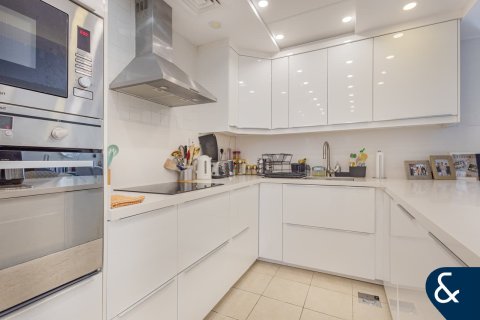 Купить квартиру в Al Jaz, Greens, Дубай: 2 спальни, 146м², № 74555 - фото 5